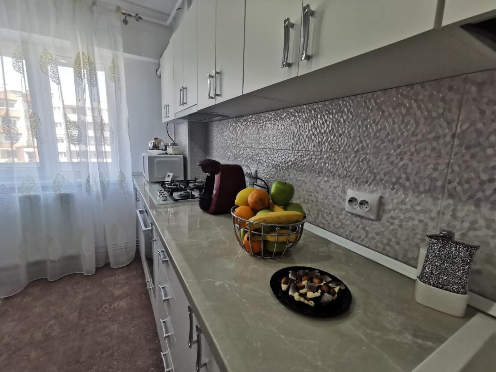 Apartament Regim Hotelier Deva Buitenkant foto